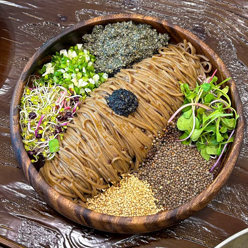 Mejor Rice Porridge en Yuseong - 이관복 명장 냉면