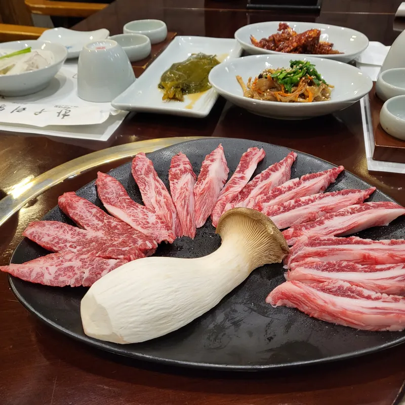 Mejor grilled beef en Haeundae - 한우리가