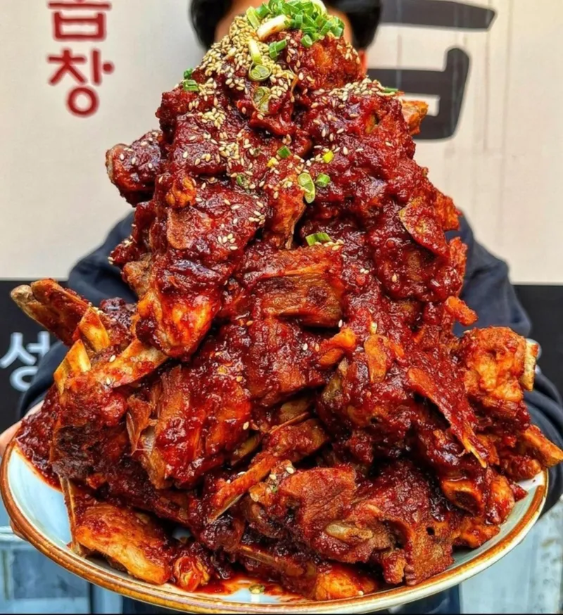 Best Seafood Rice Bowl in Sinsa-dong - Wonjo Haejangchon Pork Bone Stew