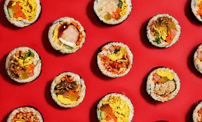 Best Street Food in Bundang - Cheongdamdong Manyeo Gimbap Jeongja Station