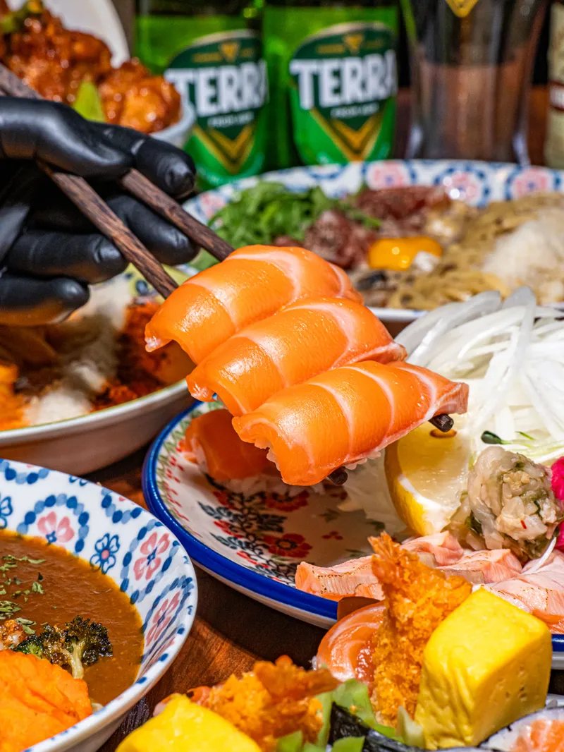 Mejor Sushi en  - 로이로이 연남본점