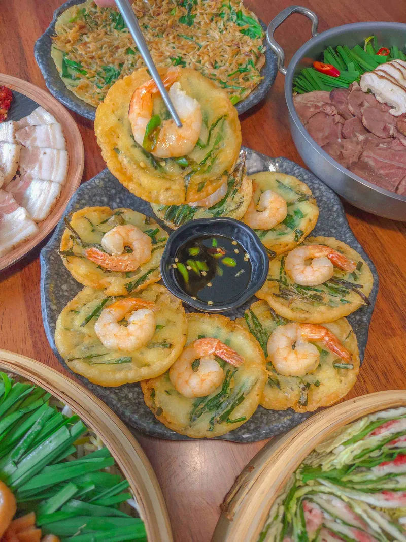 Best Bo ssam in Hongdae - Sujak Hapjeong Branch