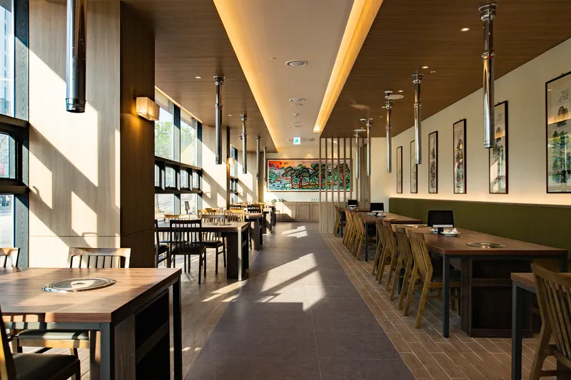 Best Grilled Meats in Haeundae - Haeundae Haseon Jip Sutbul Dwaeji Galbi Specialty