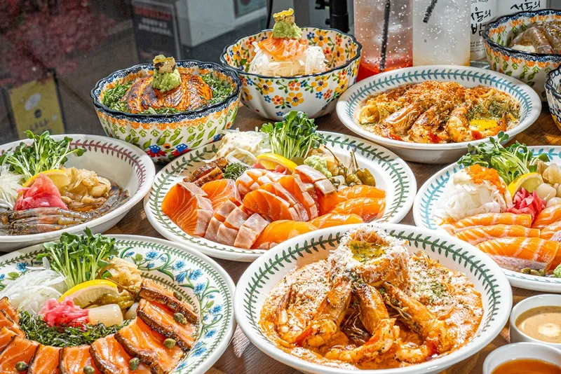 Yeoneoropda: Best Fresh Salmon Platter & Pasta