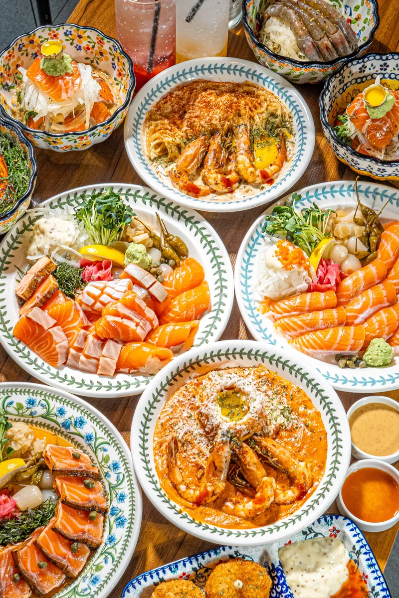 Mejor Sushi en  - 연어롭다