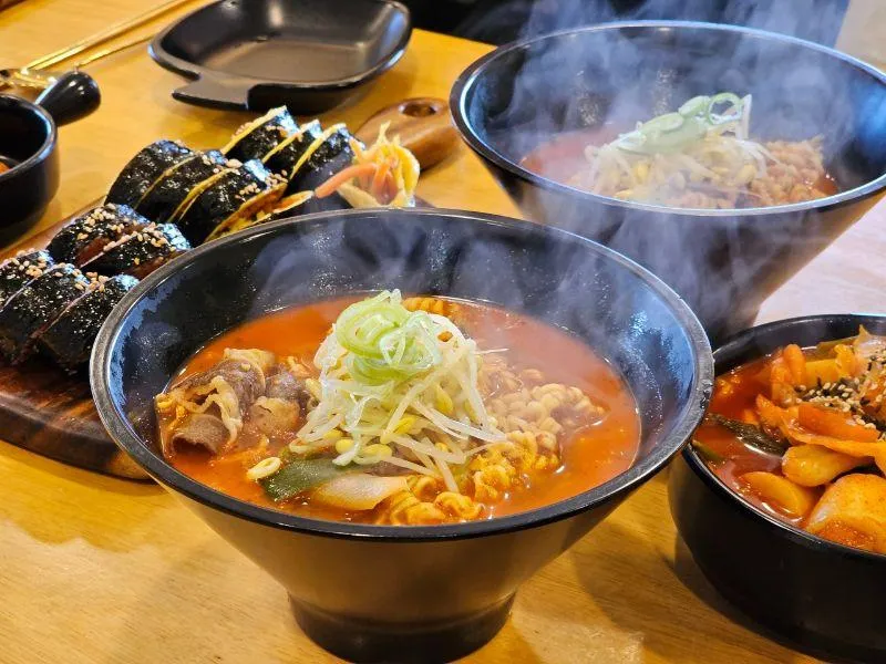 Bunsik Hugyeong