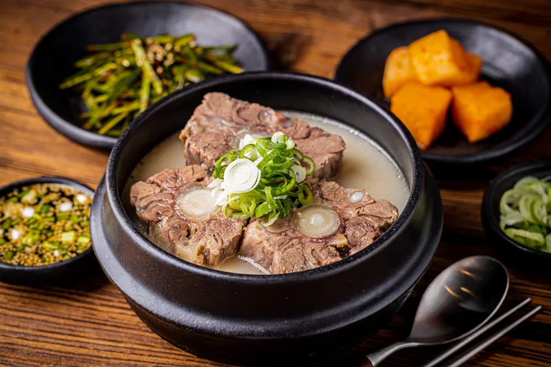 Mejor Bear Soup en Dongnae - 원조꼬리곰집
