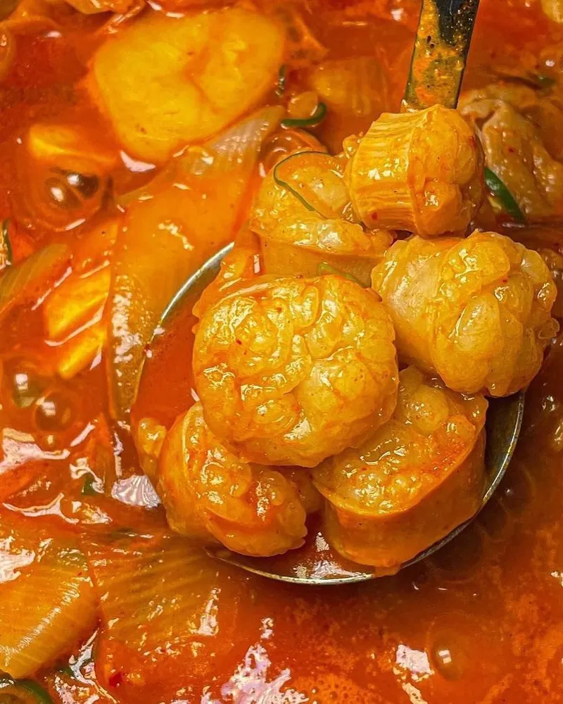 Mejor silkworm pupae en Itaewon - 네번째집