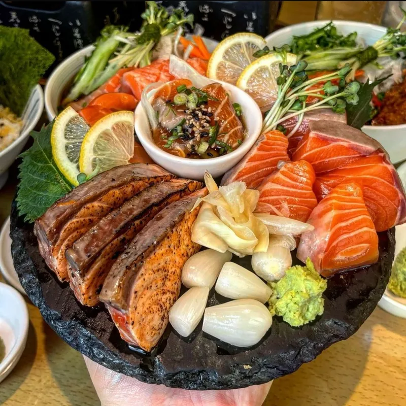 Best Raw Fish in Mapo - Mippeudong Yeonnam Bonjeom