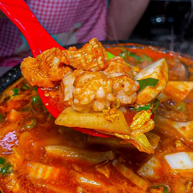 Best Gopchang and Makchang in Jagalchi - Makdungine Yang Gopchang