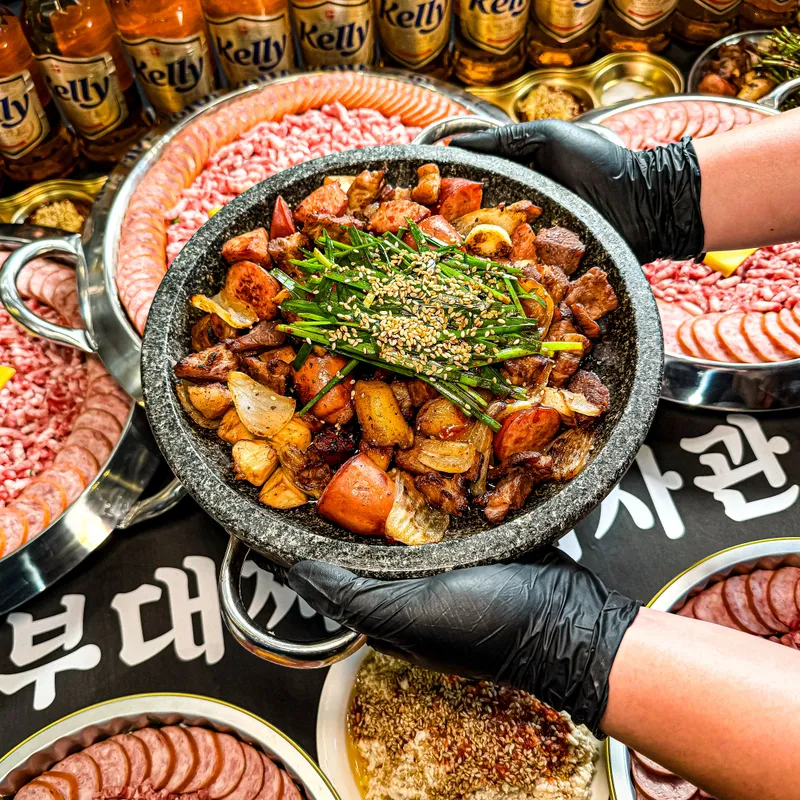 Mejor Spicy Stew en Seolleung - 부대찌개대사관 선릉직영점