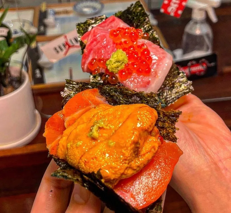Mejor Sushi en  - 카이센동 우니도