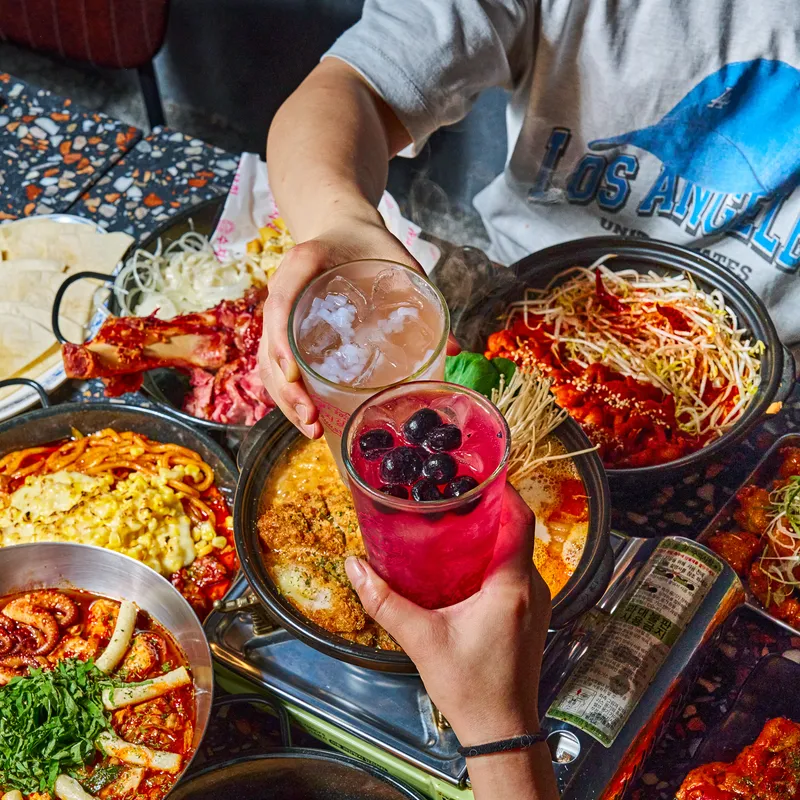 Best Spicy Stir-Fried Noodles in Shinchon - Sujisanghoe Sinchon Branch