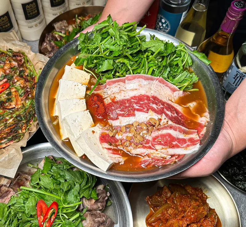 Ok Doenjang Jeongja Branch