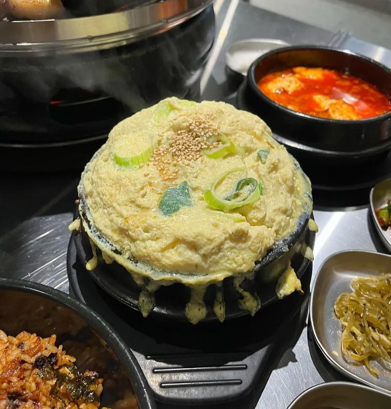 Best Marinated Pork Belly in Jamsil - Pyoheon Sikdang Bangi Branch