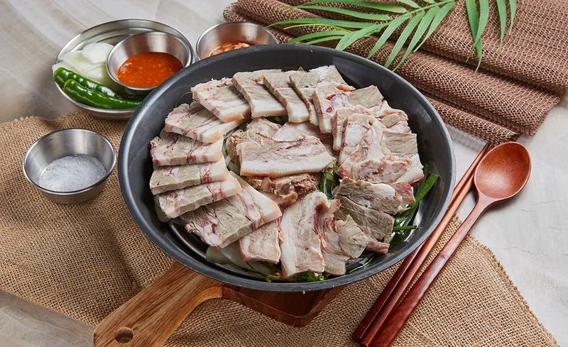 Mejor Korean Rice Bowl en Yeonnam - 오이소 연남본점