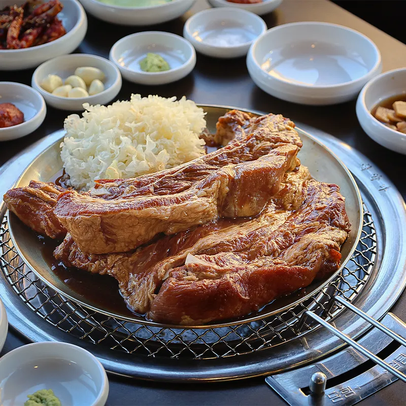 Mejor Korean BBQ en Suseong-gu - 본가숯불돼지갈비 수성못점