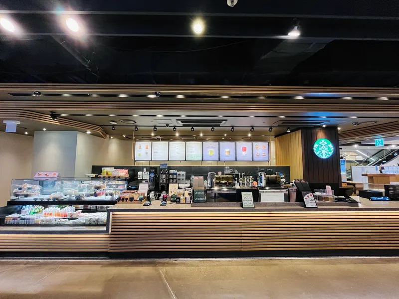 Best  in  - Seutabeokseu Sinchon Branch