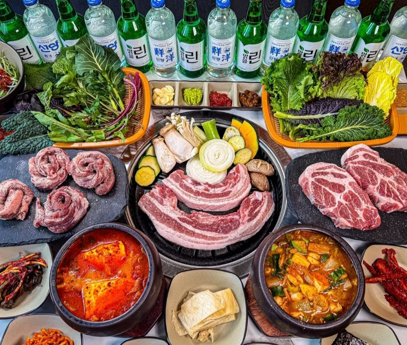Best Pork Belly in Yuseong - Usikine Suksonggwan Bonjeom