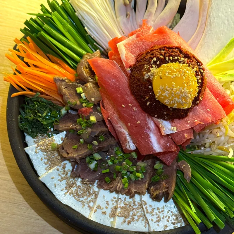 Best bo ssam in Gyeoridang-gil - Old Teddy Jeonju Gaekridan-gil Branch