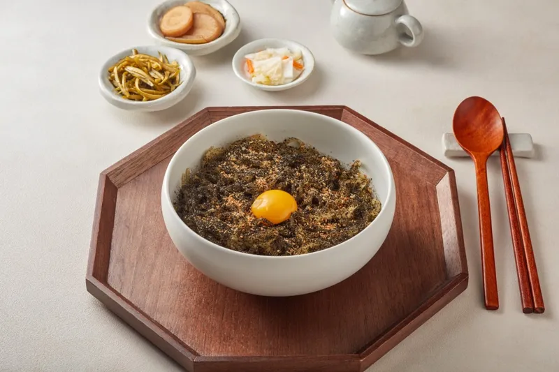 Mejor Korean-style rice bowl soup en Seongsu - 금금 성수점