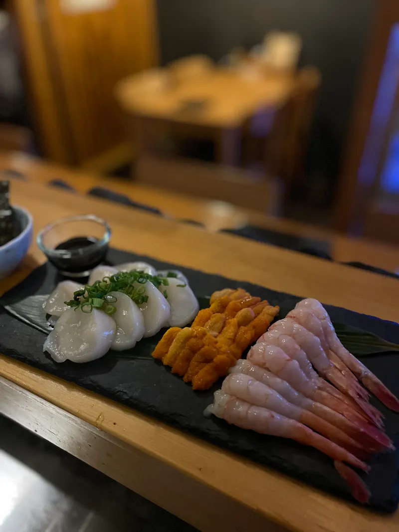 Best Sushi in Jungmun - Seogwipo Izakaya Yakitori Takibi