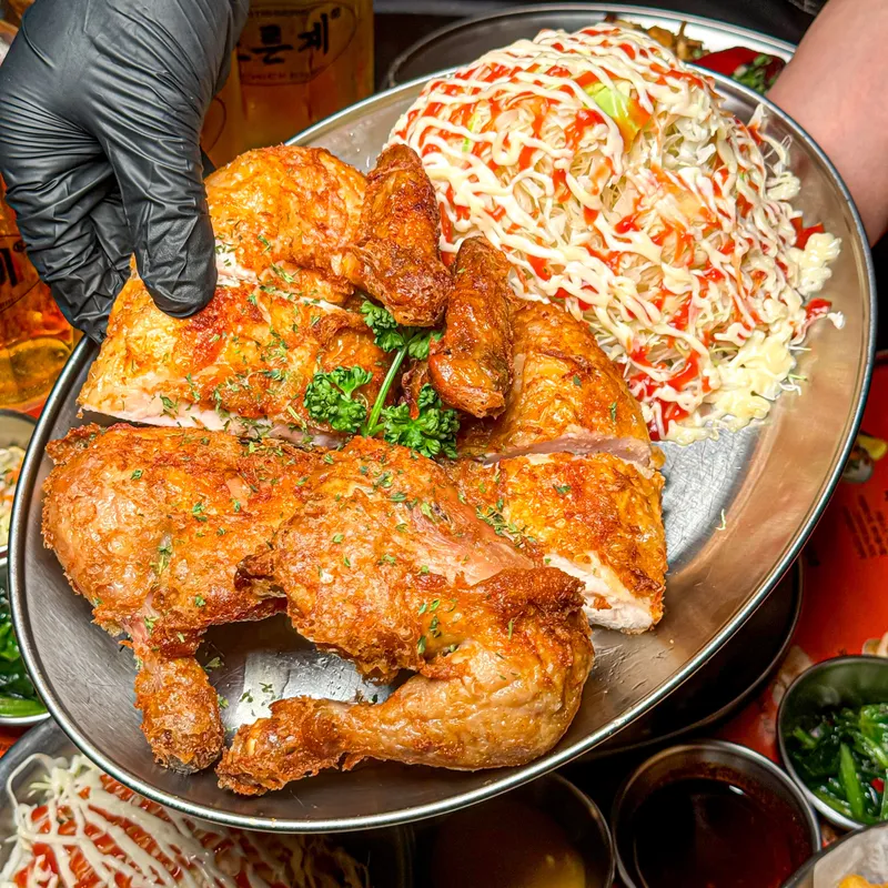 Best Chicken in  - Doreungye Gangnam Station