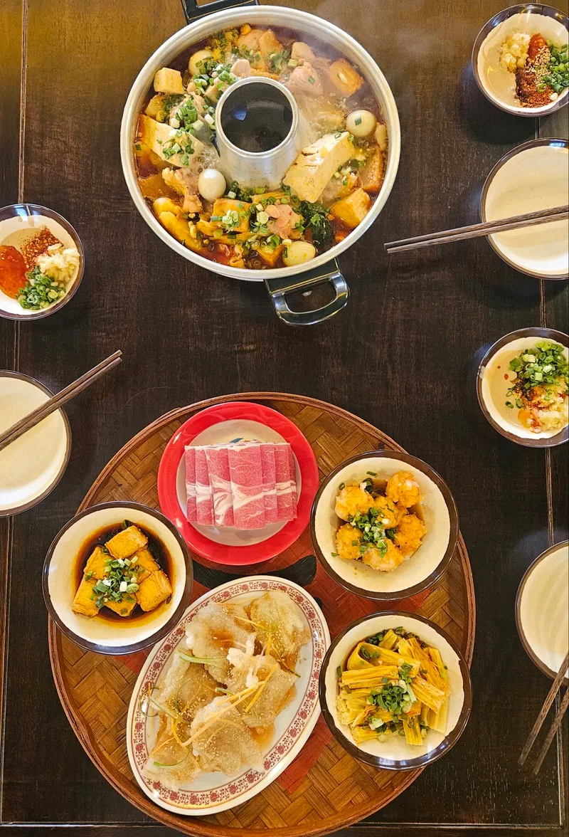 Best Heougu noodles in Hongdae - Ttarongi Huoguo Hongdae Branch