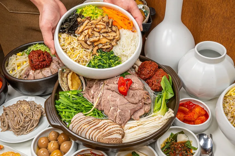 Best National Rice Bowl in Yeouido Island - Hampyeongjip Yeouido Branch