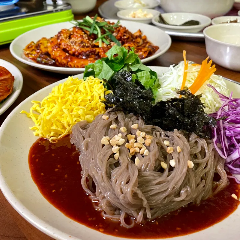 Mejor bo ssam en Dunsan - 오봉집 둔산갤러리아점