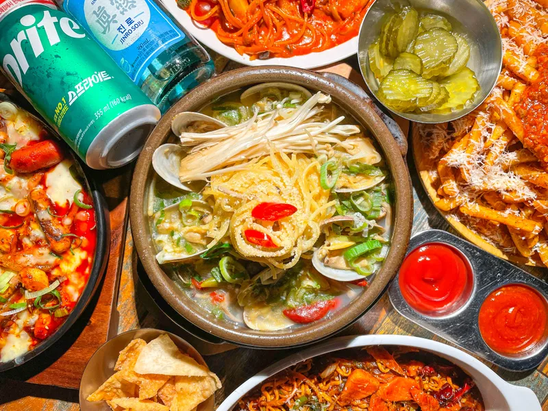 Best Jjamppong in Itaewon - Juhyuso