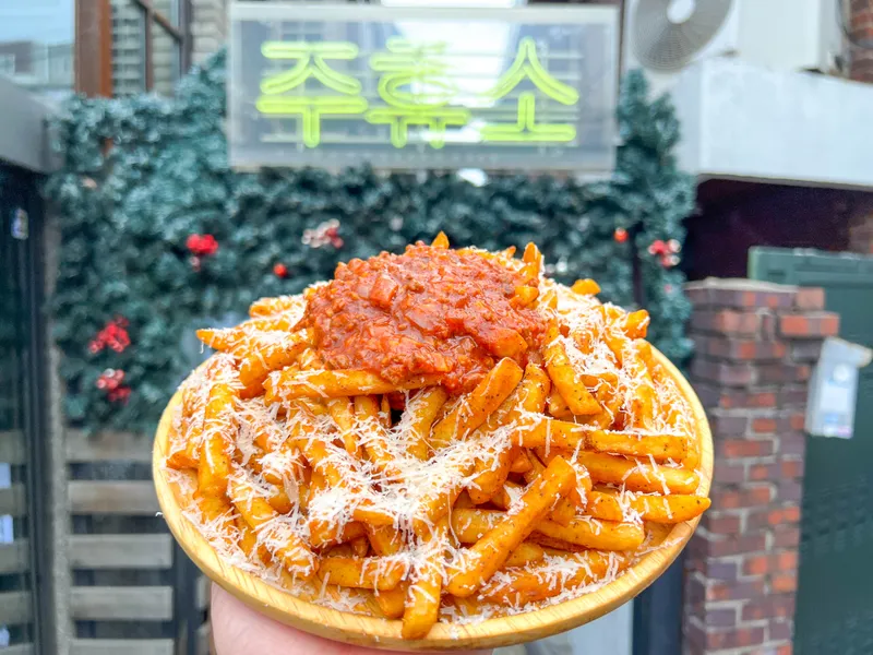 Best Jjamppong in Itaewon - Juhyuso
