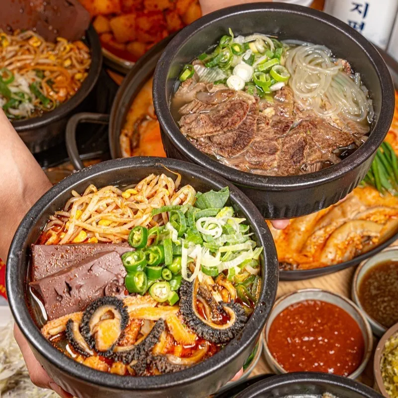 Mejor Korean noodle soup en Ilsan - 청담특양평해장국 일산본점