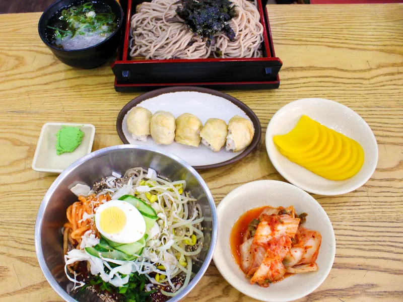 Mejor Cold Noodle en Yeouido Island - 청수우동메밀냉면