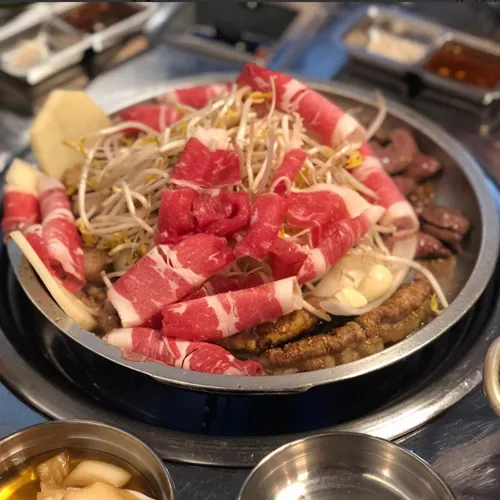 Best Gopchang in  - Bongyeol Sogopchang Munjeong Bonjeom