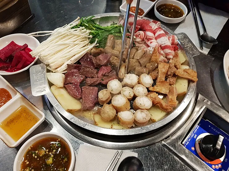 Sinchonbuchu Gopchang Sinchon Bonjeom