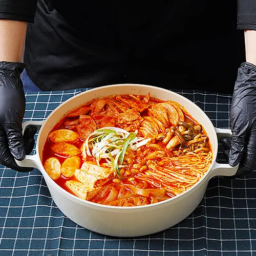 Best Tteokbokki in Chuncheon City Center - Ttang's Budae Jjigae Udu Branch