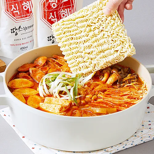 Best Tteokbokki in Chuncheon City Center - Ttang's Budae Jjigae Udu Branch