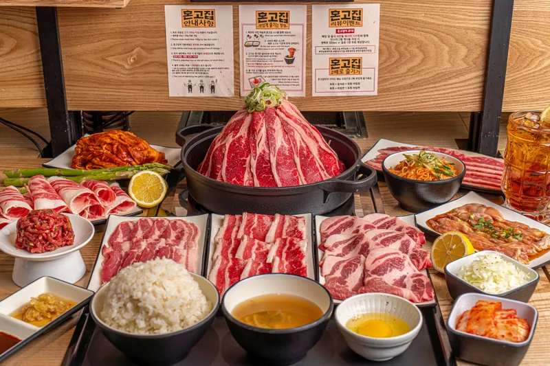 Mejor Korean Food en  - 혼고집 명동직영점