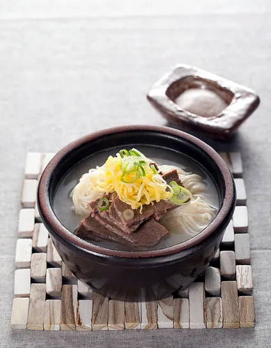 Best Ginseng Hot Pot in Songpa - Chamseolnongtang Songpa Bonjeom