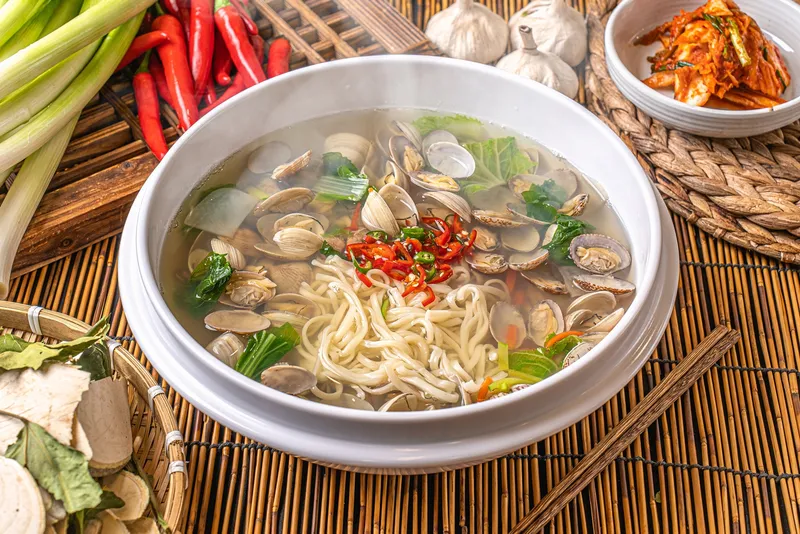 Best Bossam in  - Mansumugang Mugangok Kalguksu