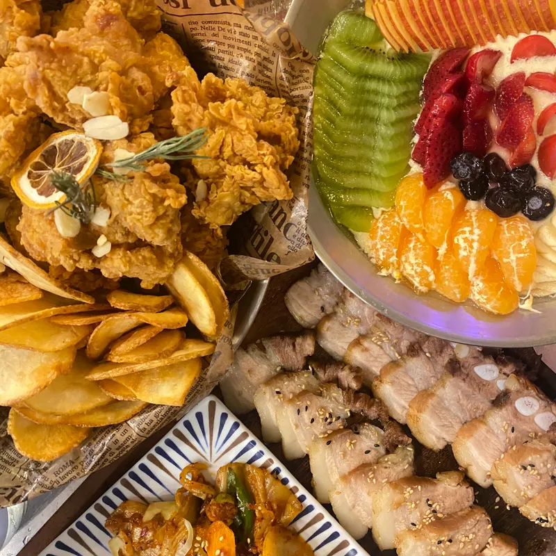 Mejor Korean-style fried chicken en Seongsu - 서교포차