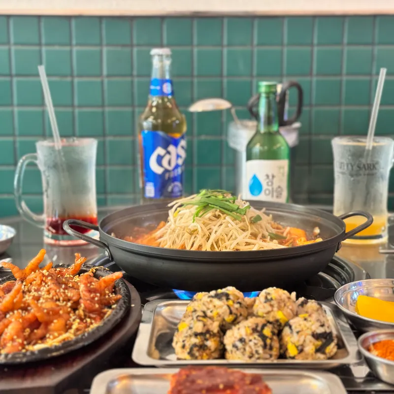 77-year-old Gopdori Hot Pot Restaurant Konkuk University Branch