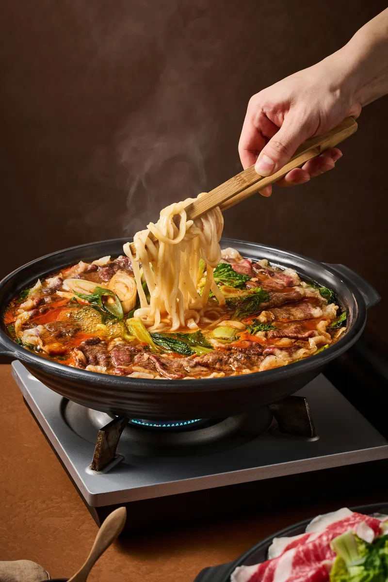 Mejor Noodle Soup en Songdo International City - 우이며녹 백합칼국수 송도본점