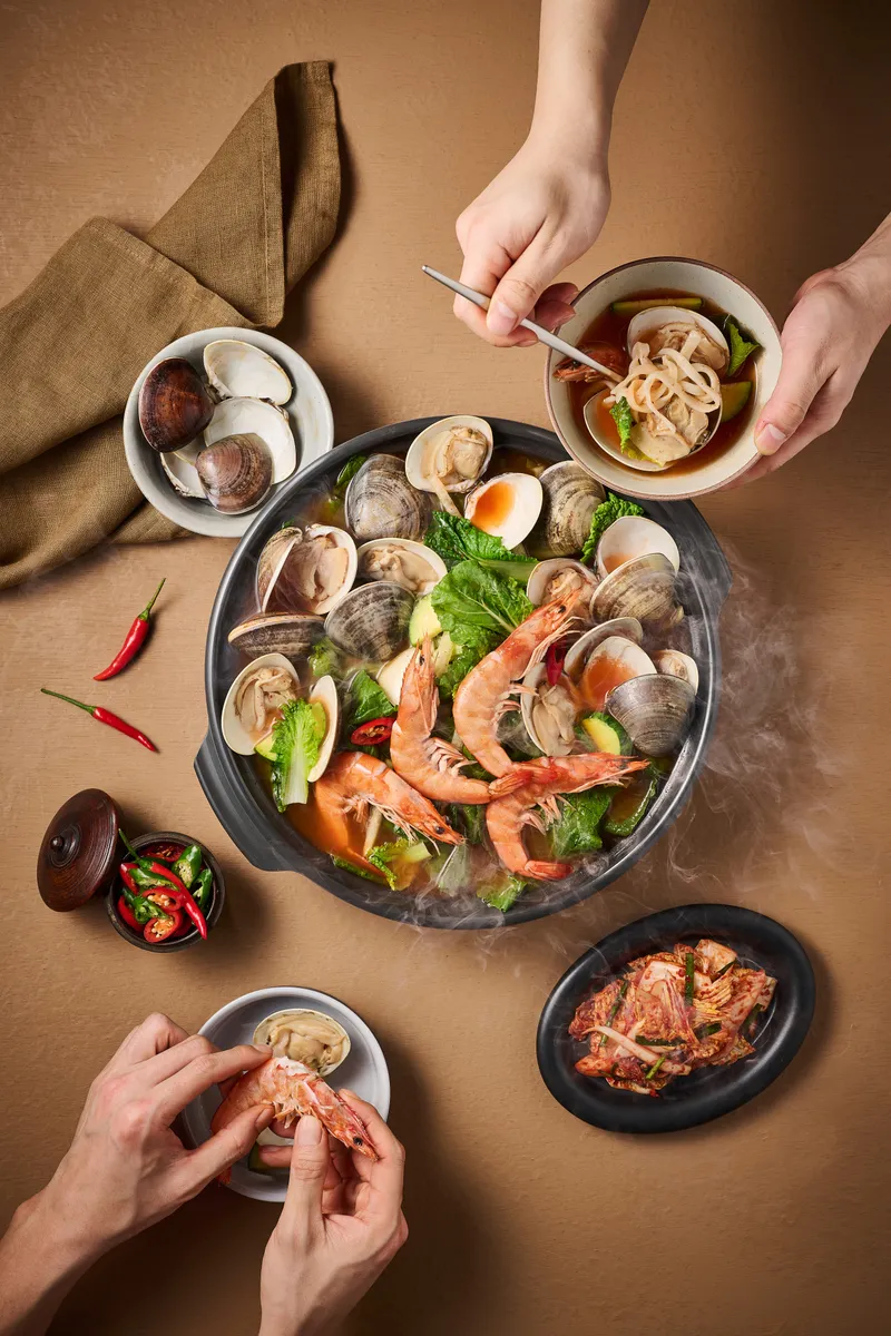 Mejor Noodle Soup en Songdo International City - 우이며녹 백합칼국수 송도본점