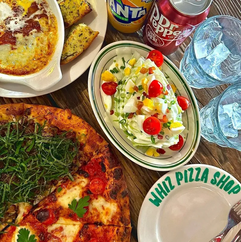 Wijeu Pizza Shop Bamgasi Branch