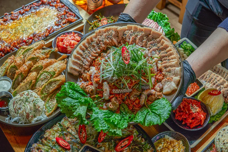 Best Foot Dish in Dongtan - Dongbaek Yeonhwa Dongtan Branch