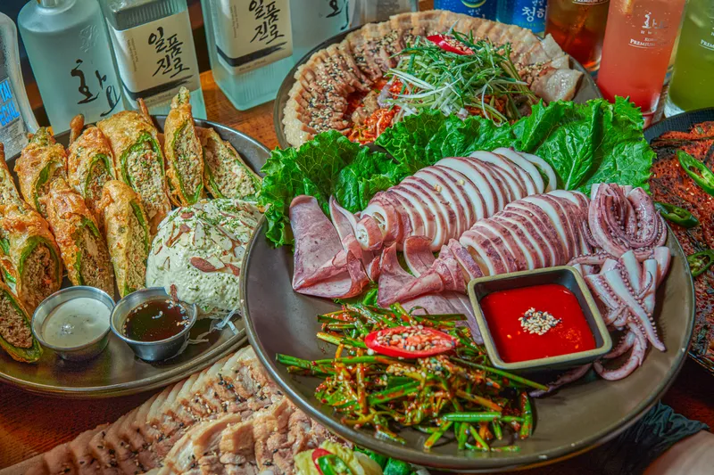 Best Foot Dish in Dongtan - Dongbaek Yeonhwa Dongtan Branch
