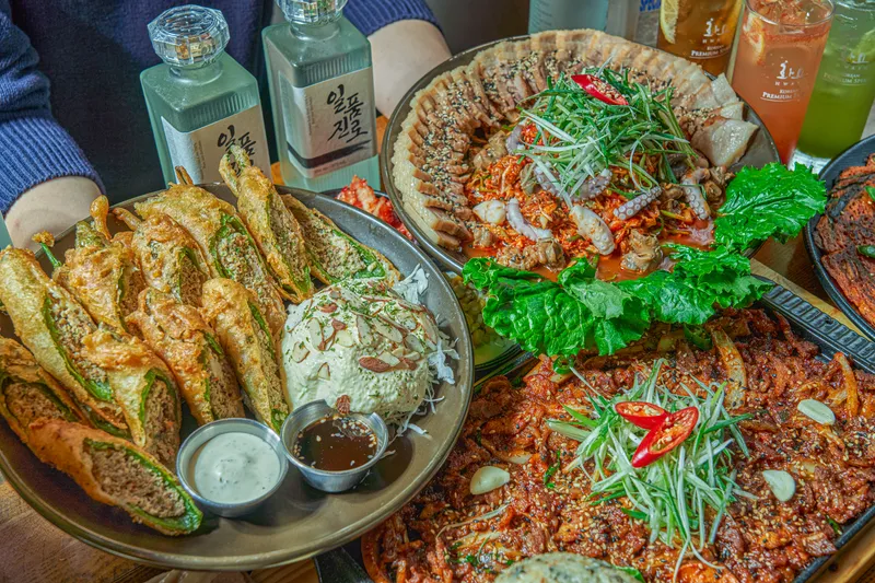 Best Foot Dish in Dongtan - Dongbaek Yeonhwa Dongtan Branch