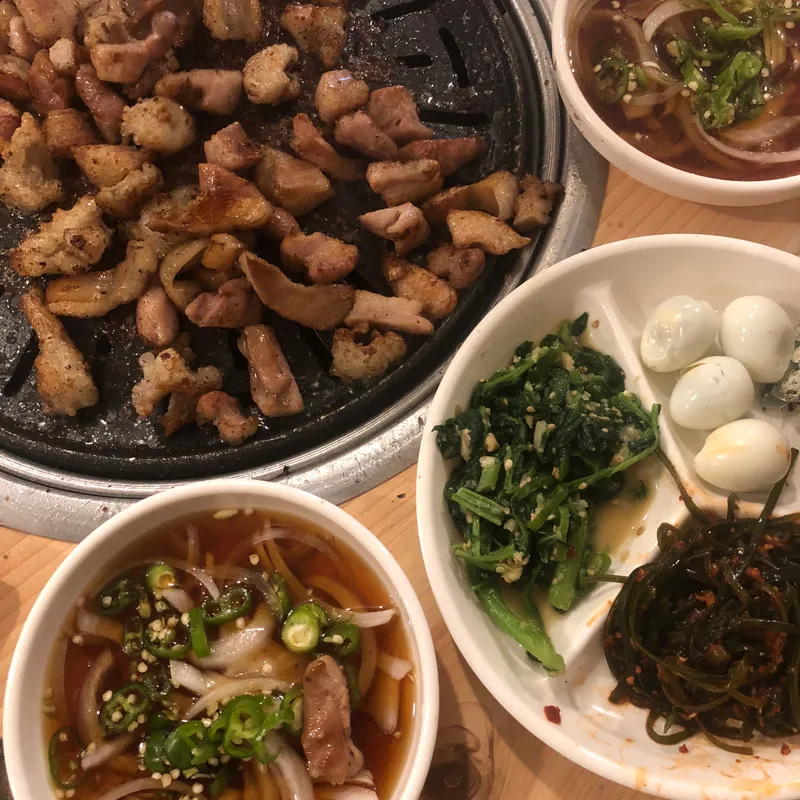 Best Beondegi and Makchang in Gwangalli - Gwangalli Makchangjip Bonjeom